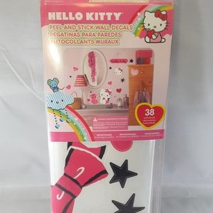 Hello Kitty Couture Wall Decal 30 Piece